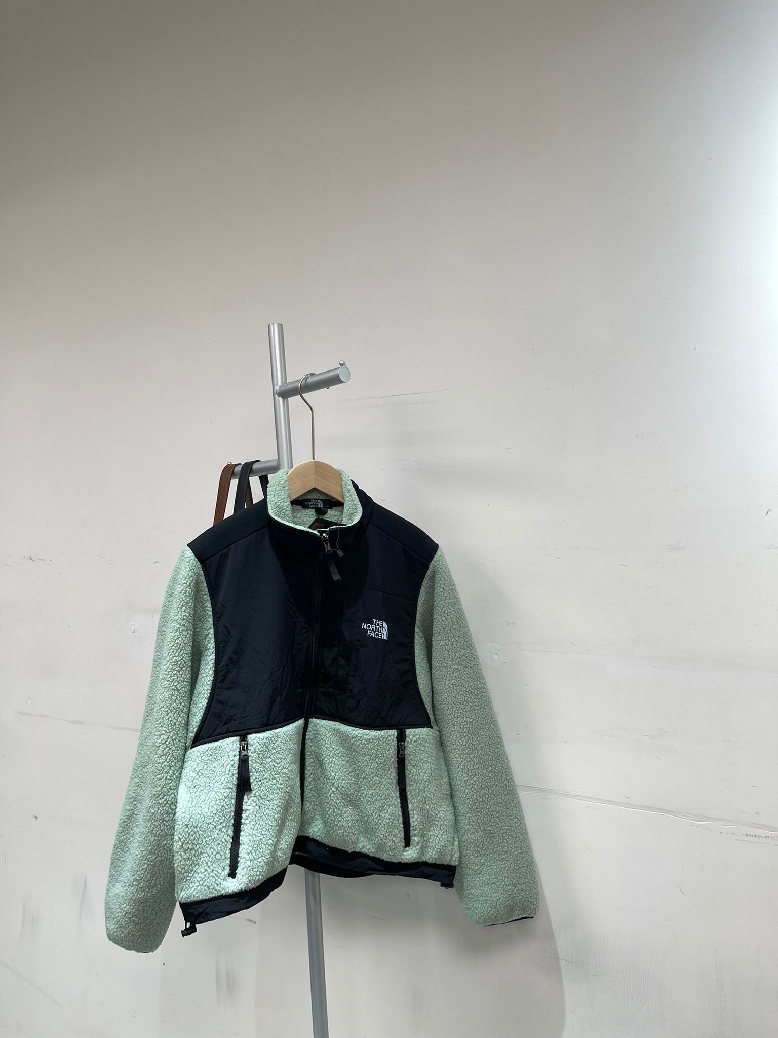 0213045A/onsale毛毛外套/46c'46w'23L'