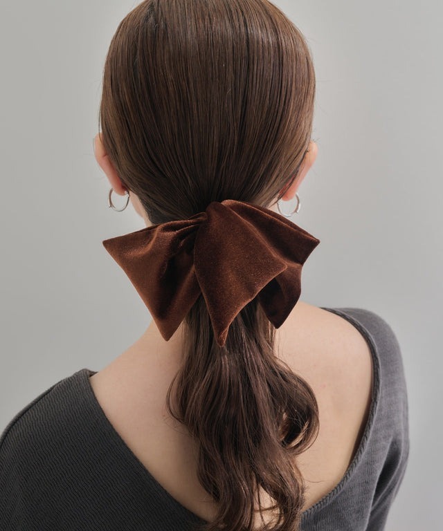 絲絨荷葉邊髮插