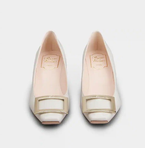 1FF0101-118 ROGER VIVIER Trompette Pumps in Patent Leather Ice Gray (SS26) #RVW44815280D1PB017 (S-EU-E)