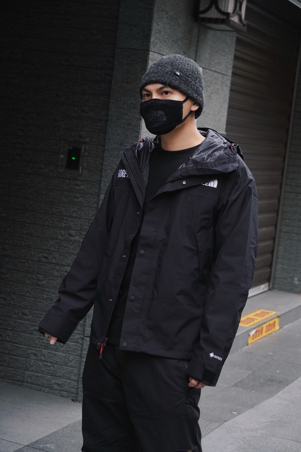 THE NORTH FACE 40週年紀念版登山| 限量GTX防水外套 | 男款 NJ2GR00A