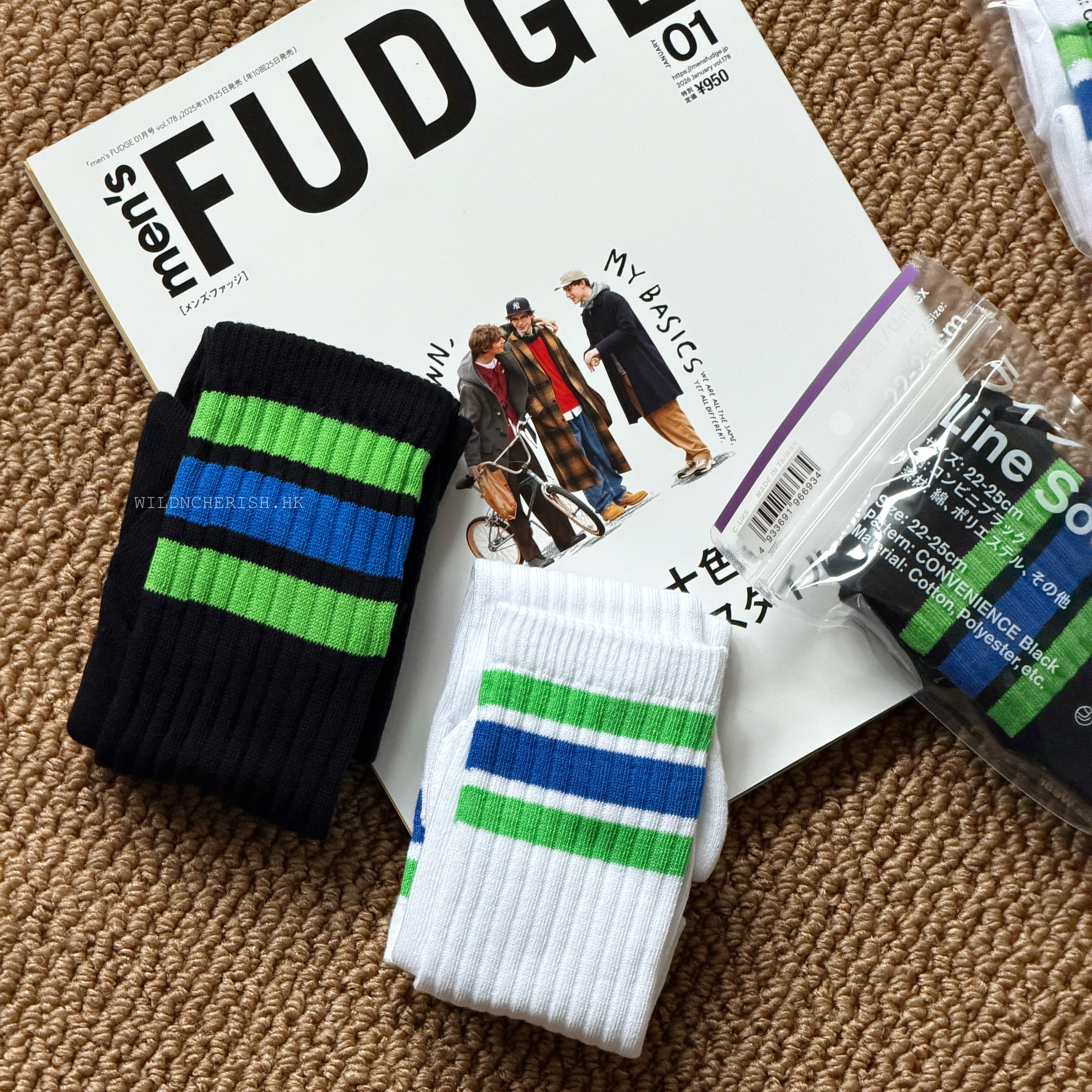 現貨 | FamilyMart Convenience Wear Line Socks 品牌代表色