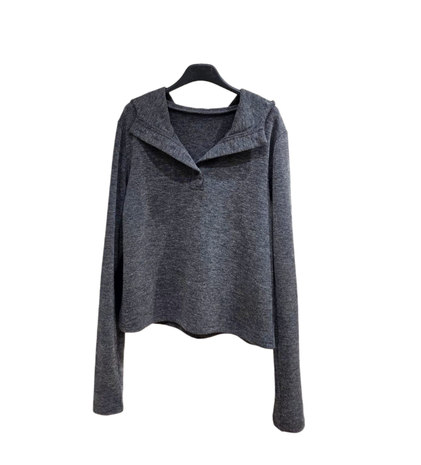 A53 #23003  有帽毛面top -  花黑色