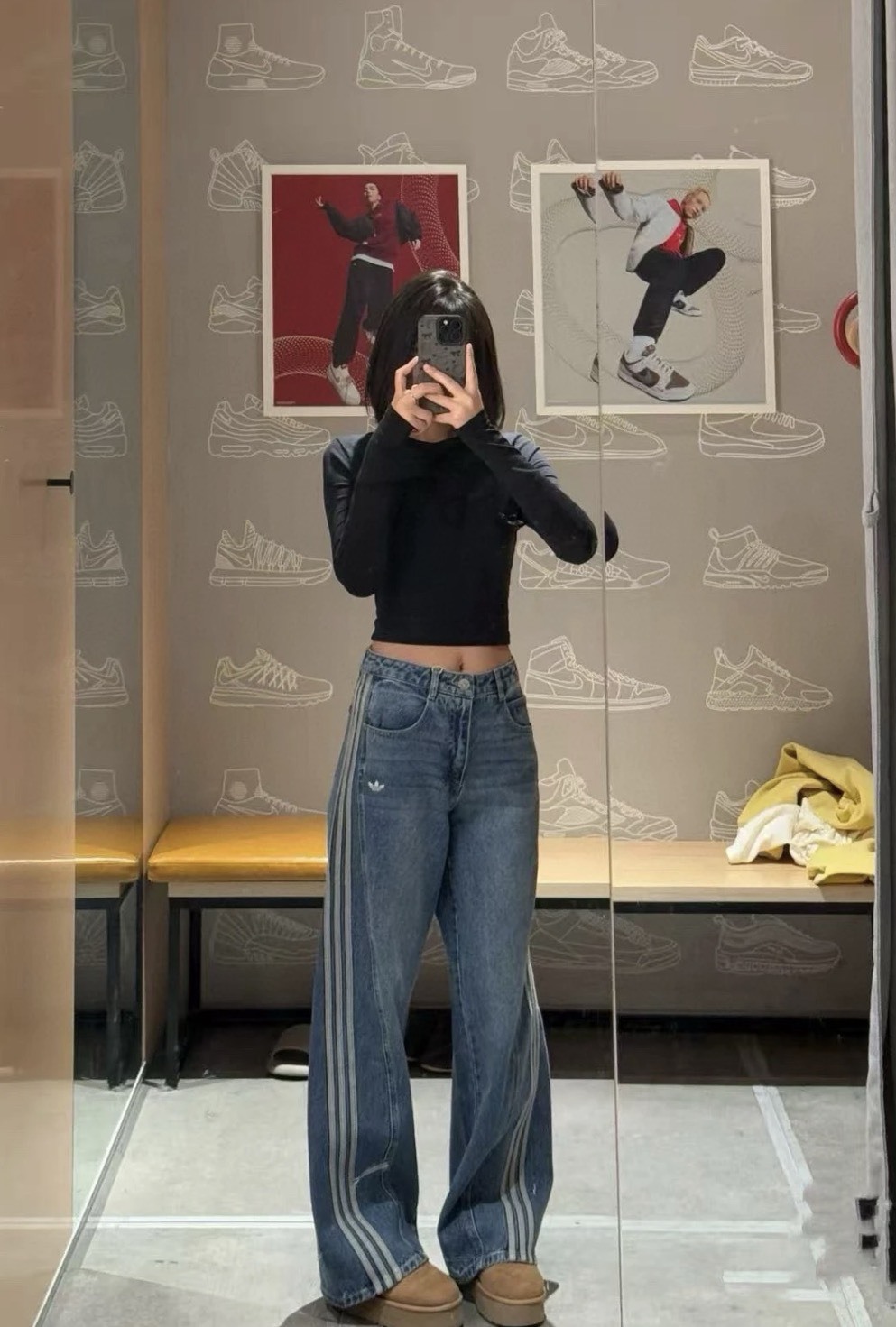 Adidas 新年款🧨水洗喇叭褲 兩色