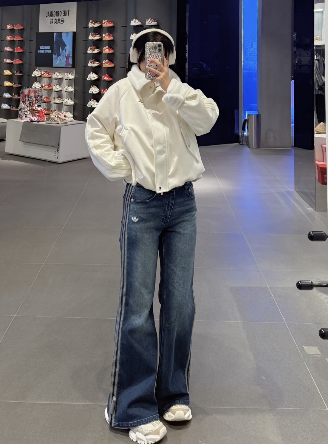 Adidas 新年款🧨水洗喇叭褲 兩色