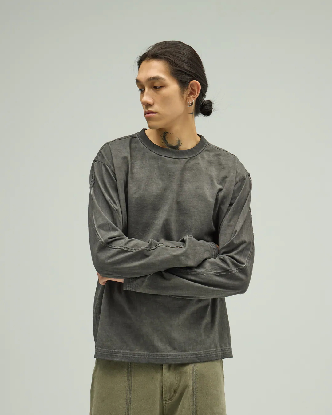 【車庫服飾】SILVER NINE Dirty Wash Stitch Panel Tee 多層縫線洗色剪接長TEE / ORBITA-002