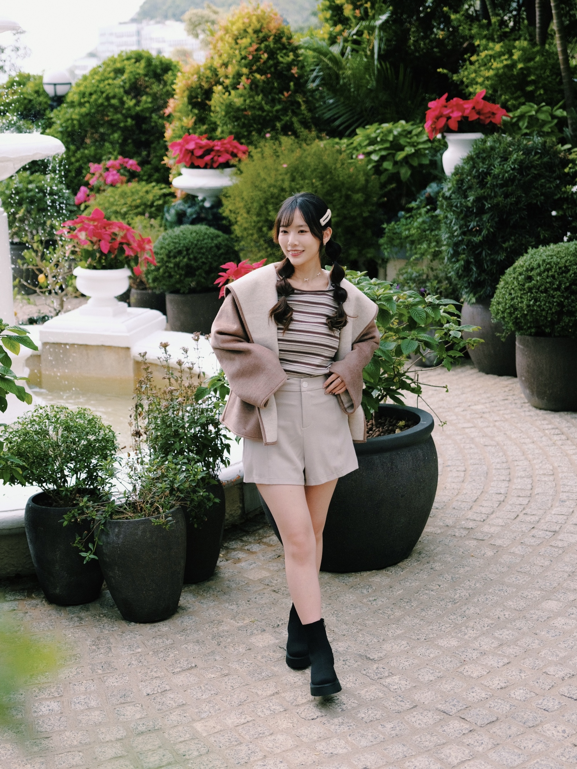 三色 / 簡約縫褶西裝短褲 / Minimal Pleated Tailored Shorts