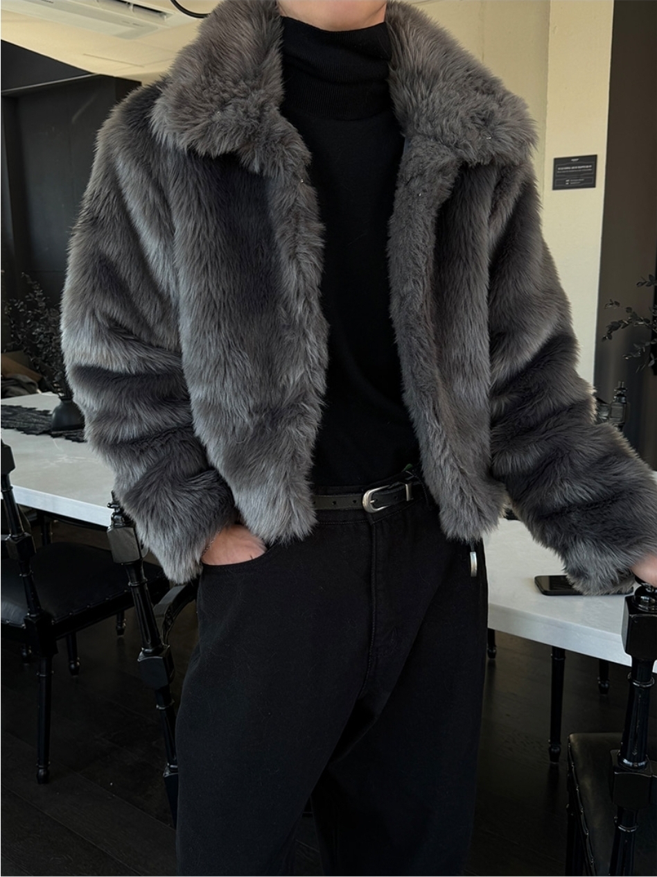 短版灰色皮草外套