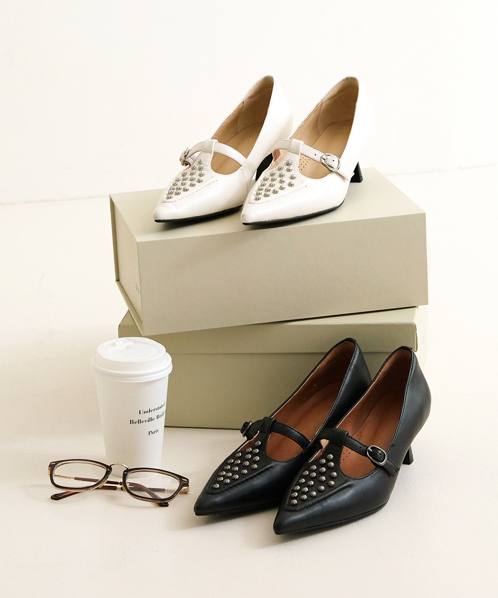 Norma 復古鉚釘小低跟鞋 (兩色)