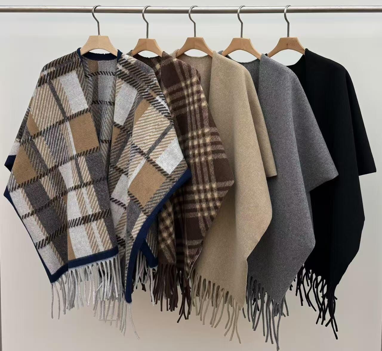 JU5304 毛呢格紋/淨色流蘇斗篷披肩