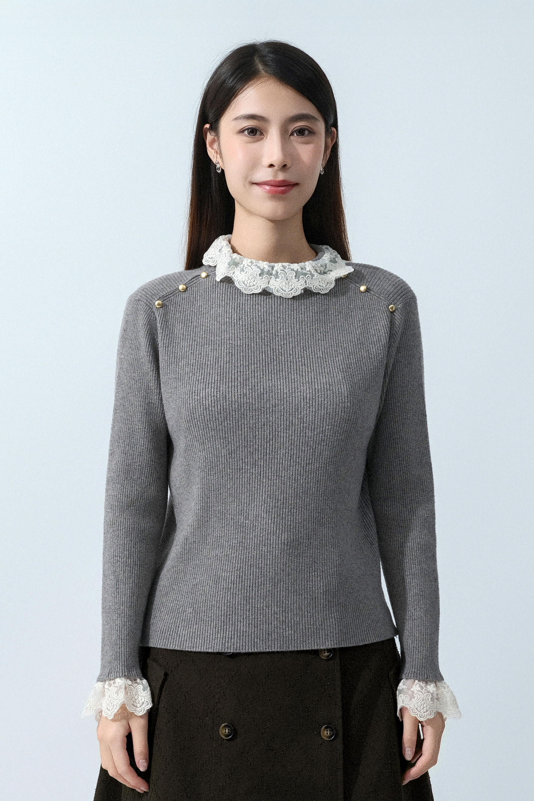 蕾絲花邊肩扣針織上衣（預購產品）