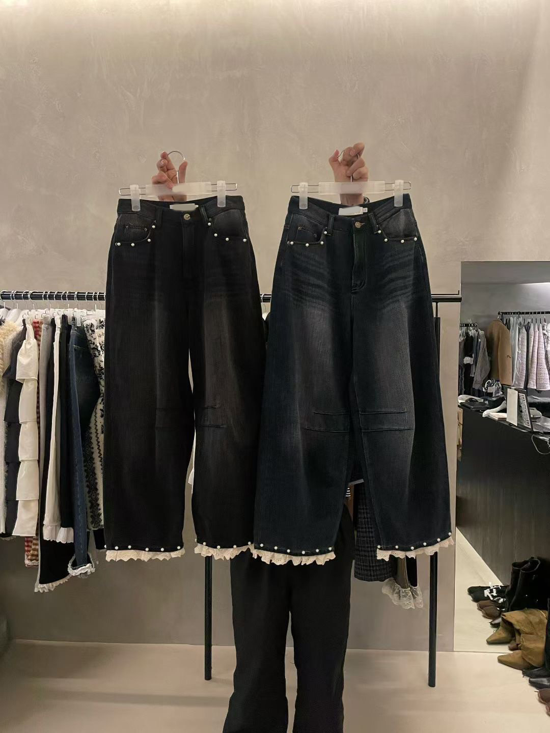 下擺珍珠蕾絲滾邊刷色內刷毛牛仔褲-S-L / 2色