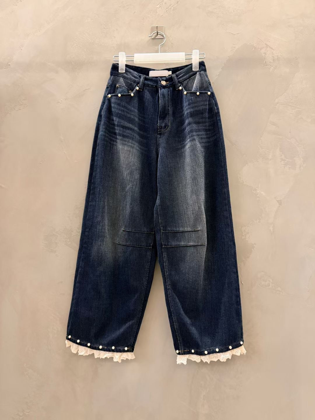 下擺珍珠蕾絲滾邊刷色內刷毛牛仔褲-S-L / 2色