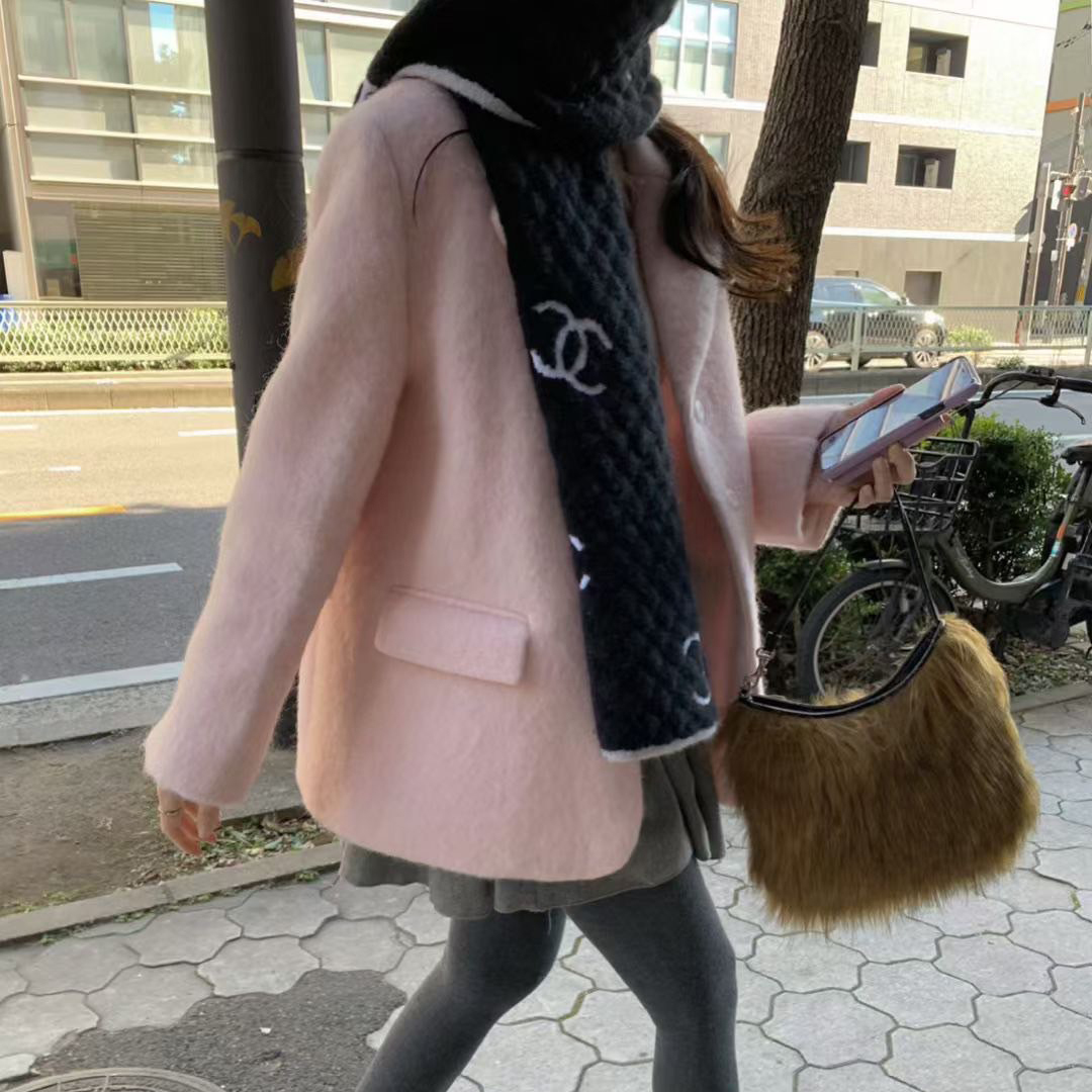 草莓奶油色系V領毛呢西裝外套 / 2色