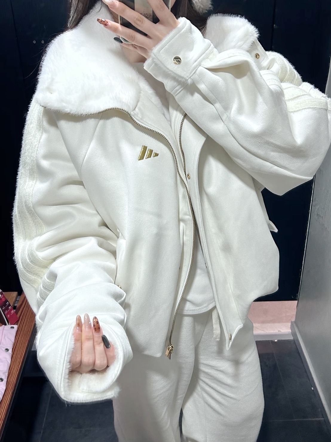 ADIDAS FW25 WARM JACKET 馬年限定 毛絨絨外套