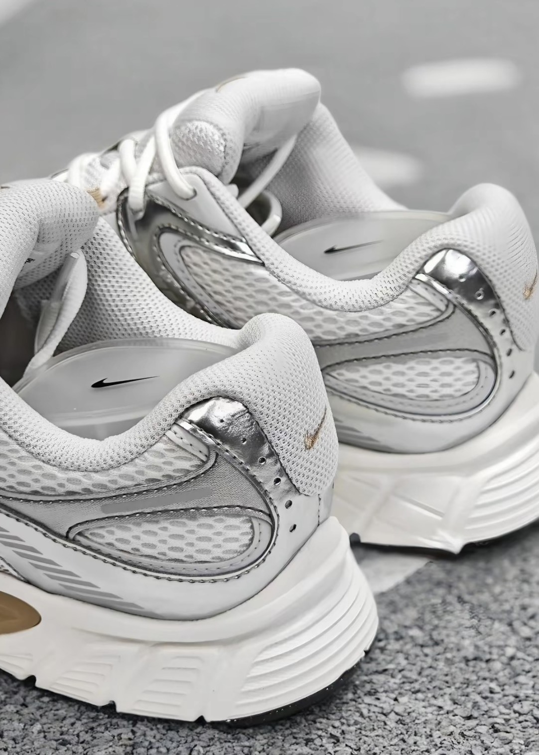 #代購 NIKE V5 RNR 復古 緩震 運動休閒鞋 HJ5228-102 白銀