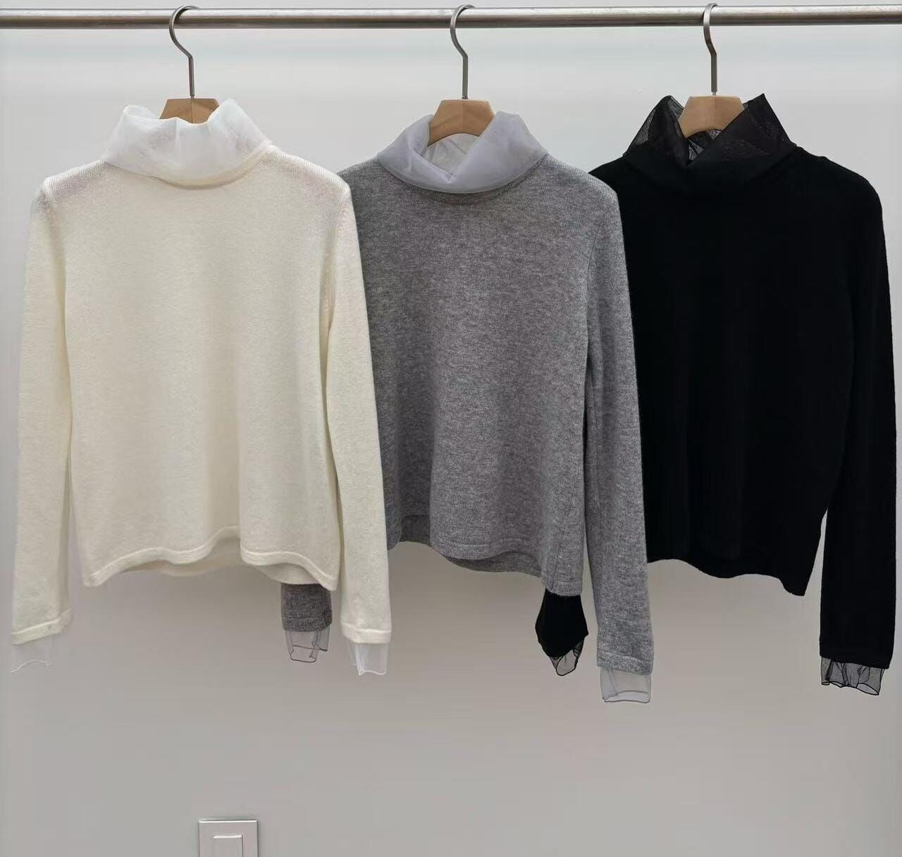 JU5317 假兩件薄紗堆堆領上衣