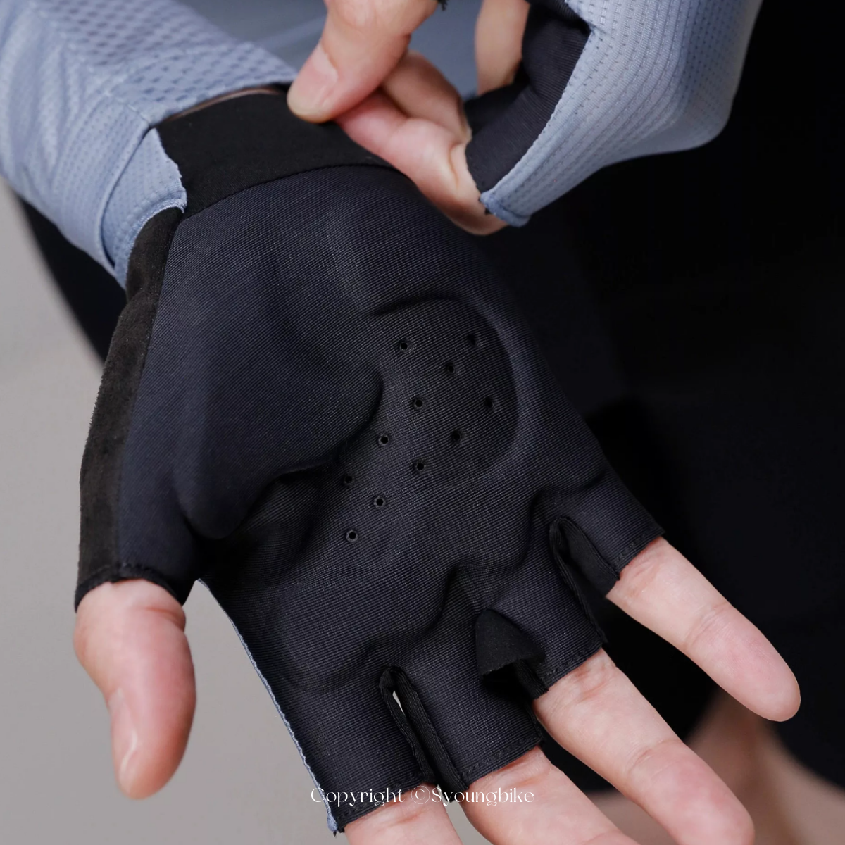 新款【KPLUS】單車短指手套 / 灰藍