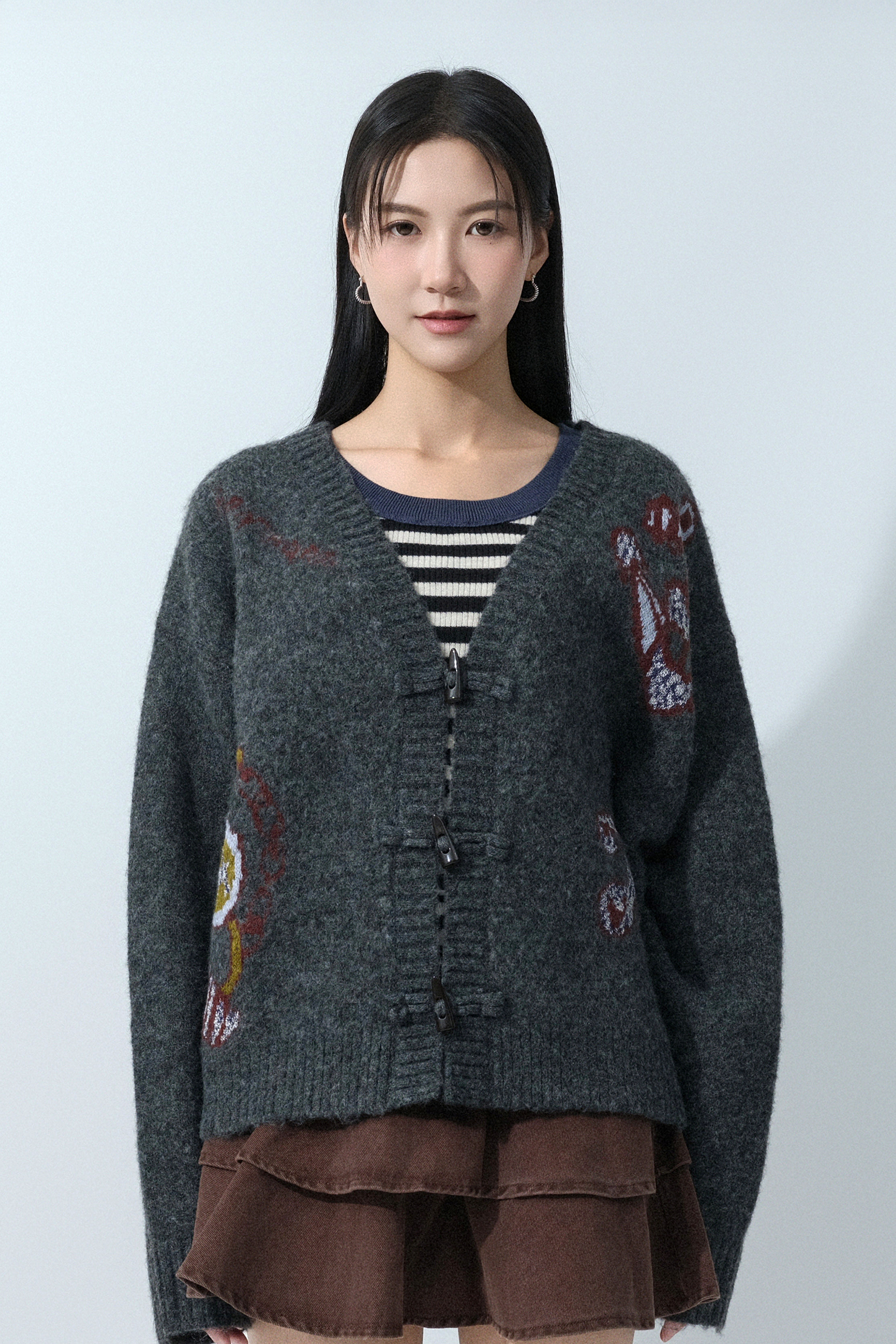 船錨花朵織花牛角鈕cardigan (預購產品）