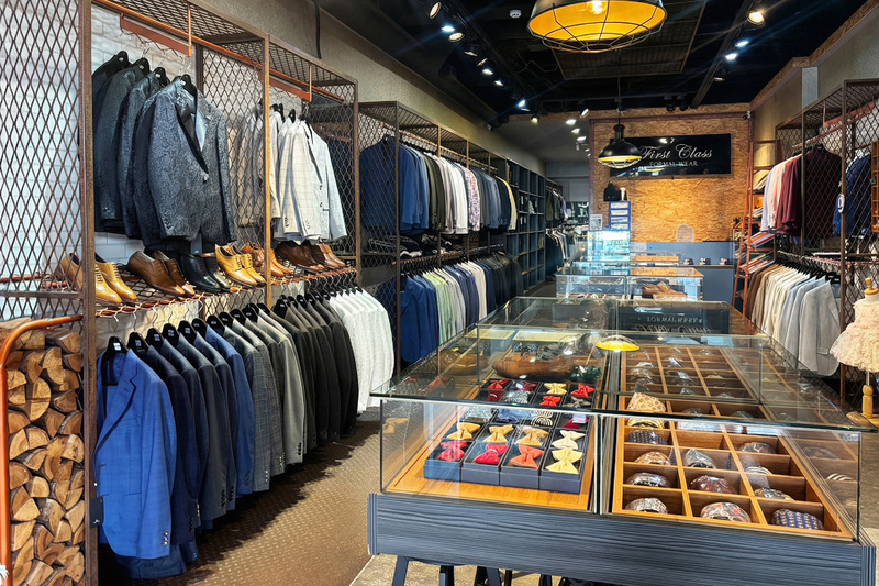 一流男士西服 內部陳設