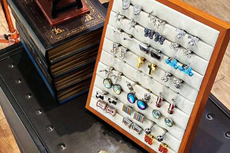 一流男士西服 內部陳設