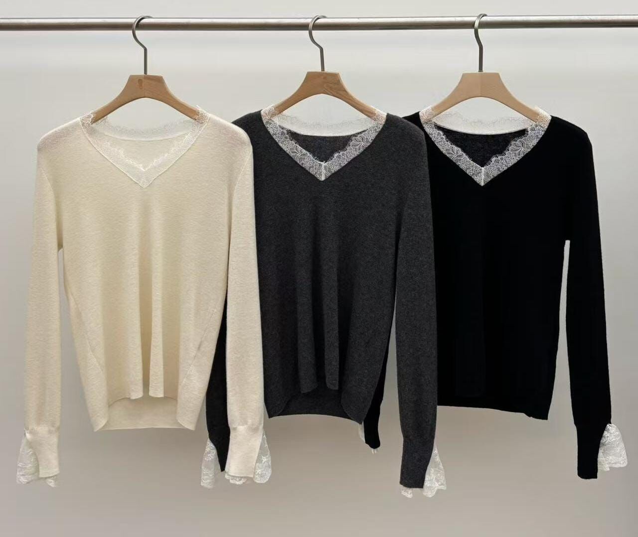 JU5326 法式蕾絲邊V領針織衫