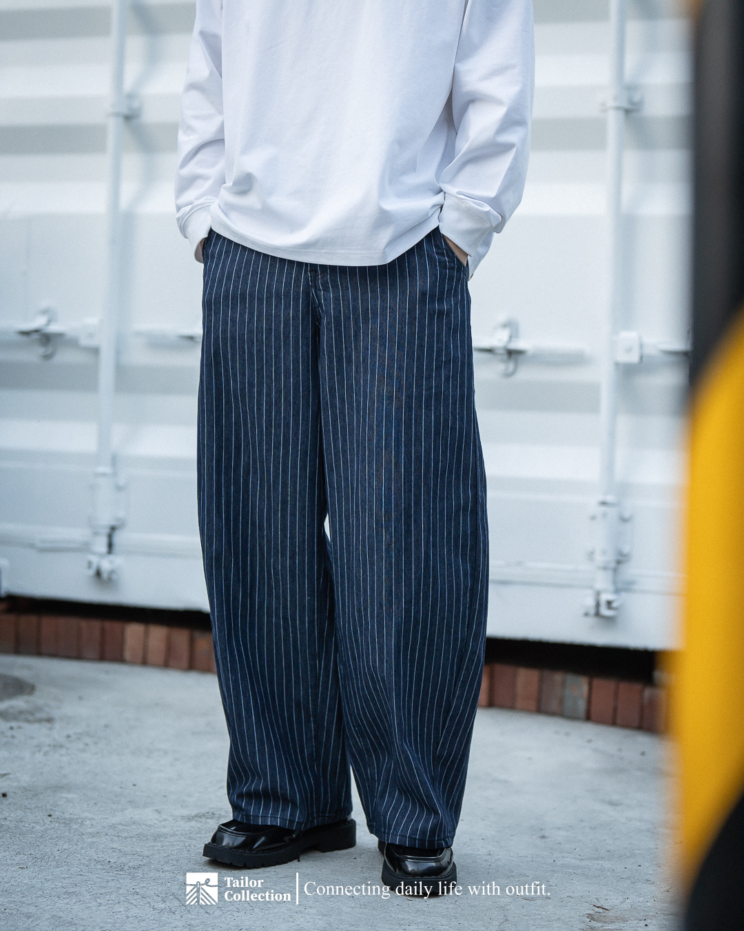 #預購 SBG 直條紋彎刀牛仔褲 兩色 SB8019