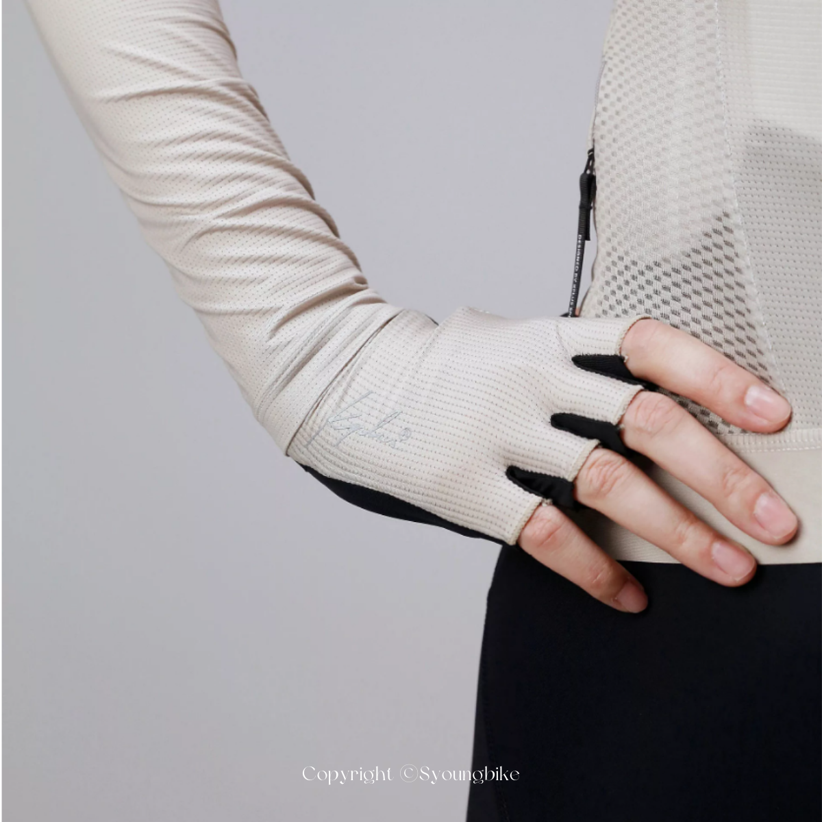 新款【KPLUS】單車短指手套 / 杏色