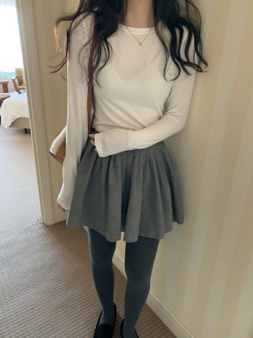 Que Essential Minimal Inner Top [ 4 colors / Free ]