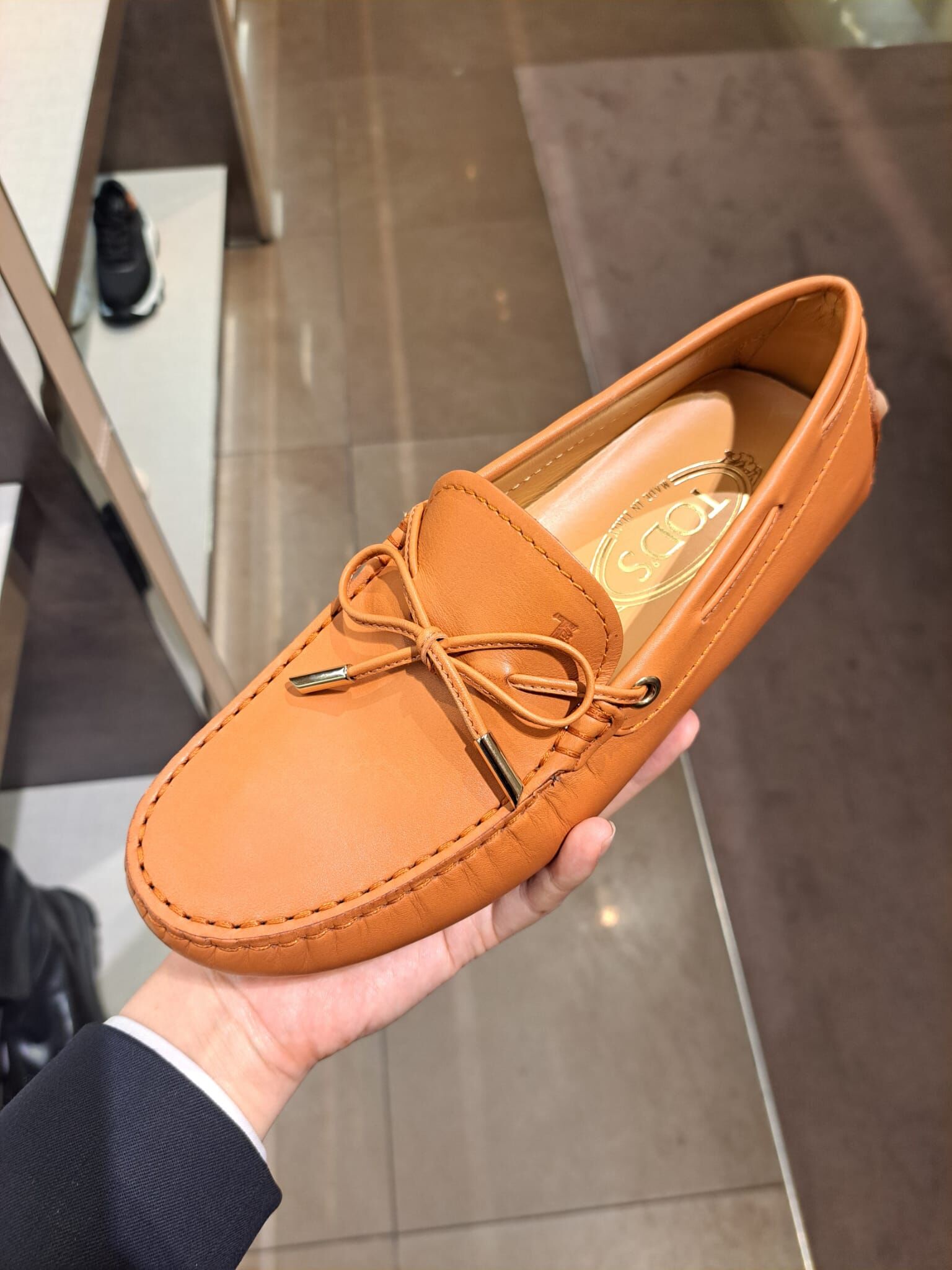 Tods XXW52 Bow loafers orange