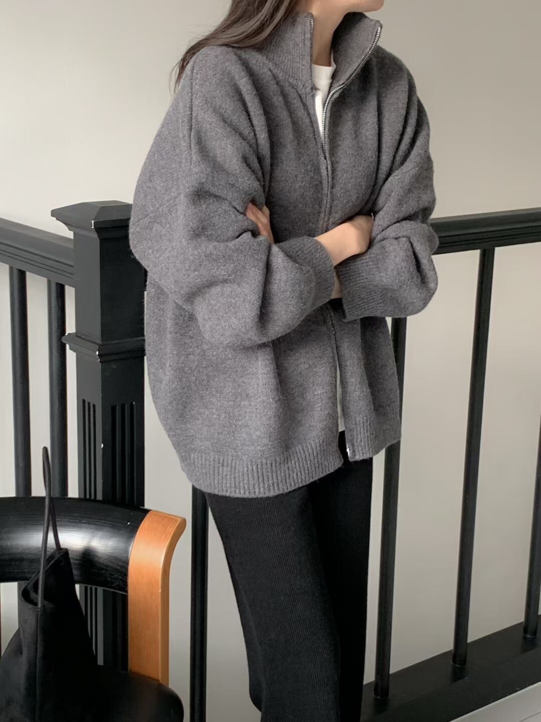 簡約感拉鍊立領造型毛衣針織外套 / 2色
