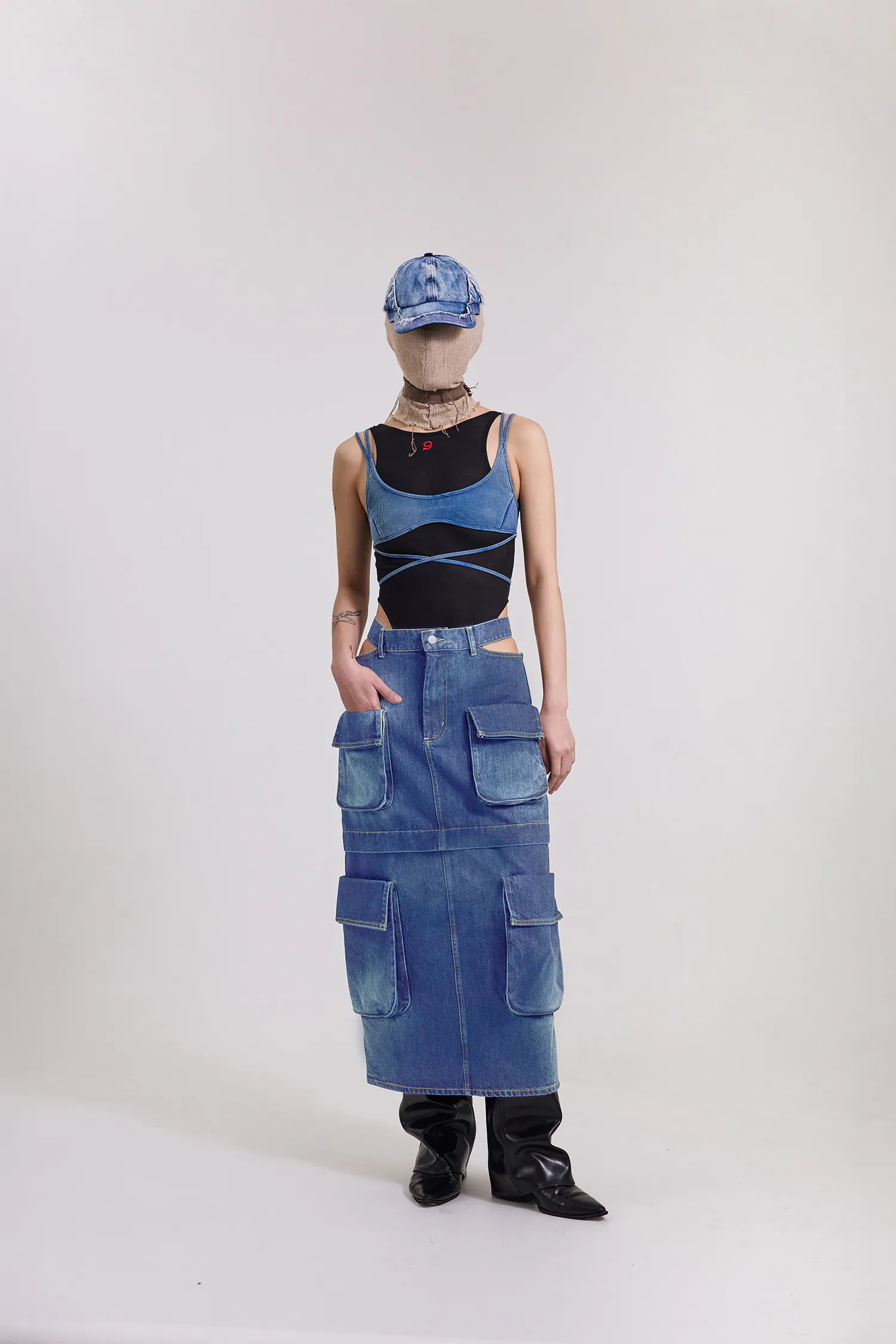 【車庫服飾】SILVER NINE RELIC-003：露腰cargo後開叉丹寧裙