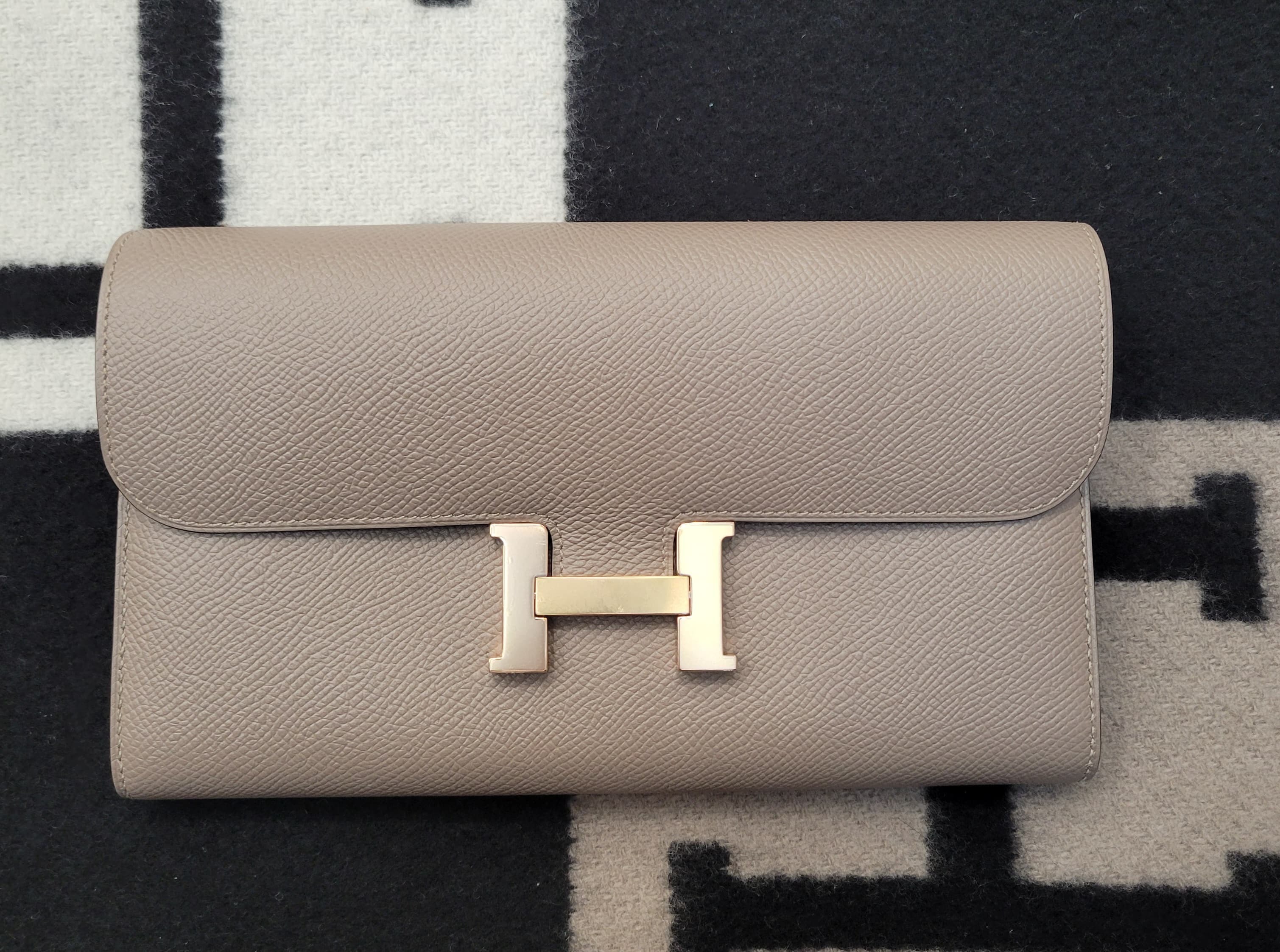 99%/UNUSED Hermes Constance wallet M8/S2 RGHW 銀河灰/風衣灰 玫瑰金扣