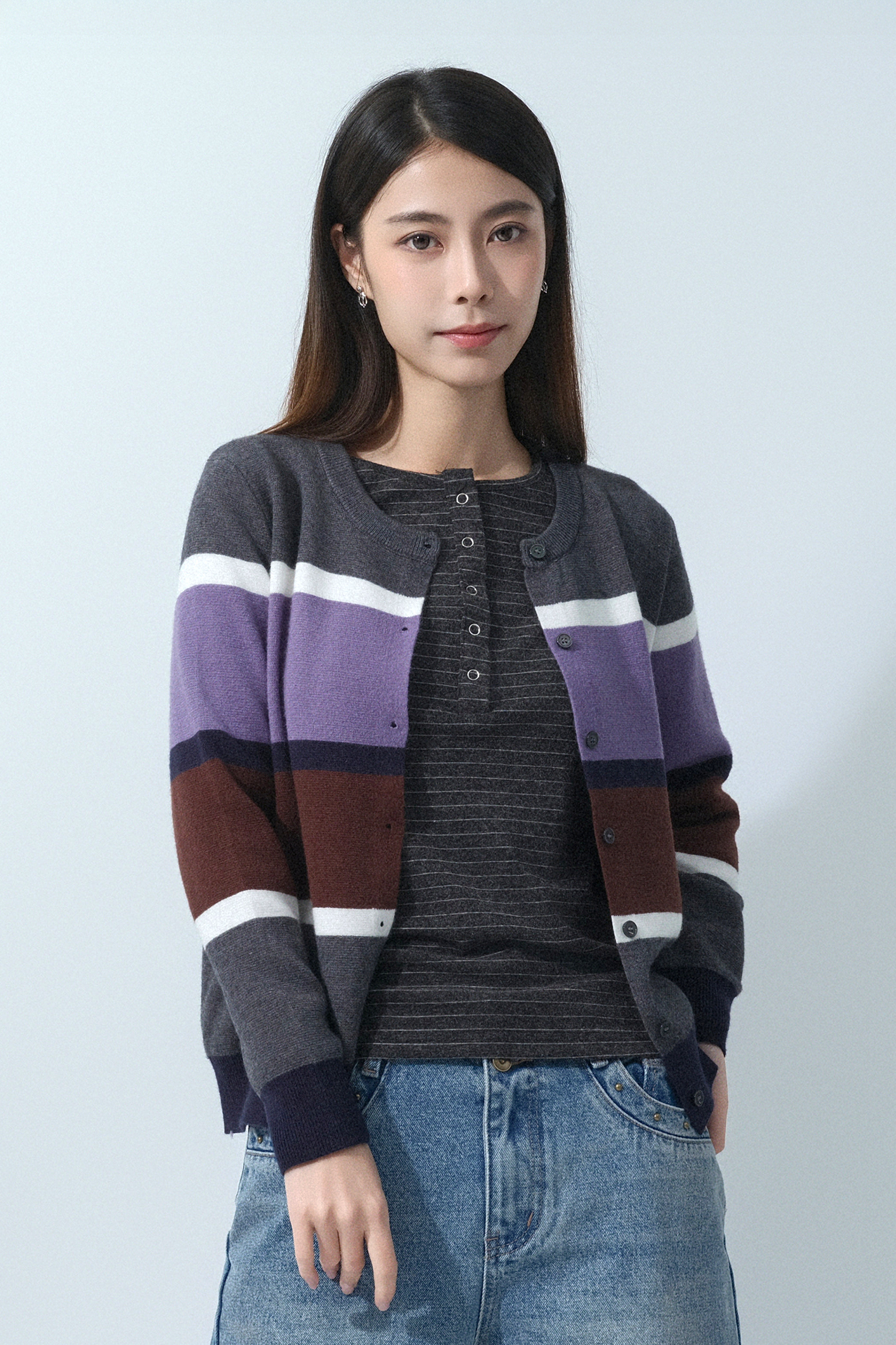 粗幼撞色間圓領cardigan (預購產品）