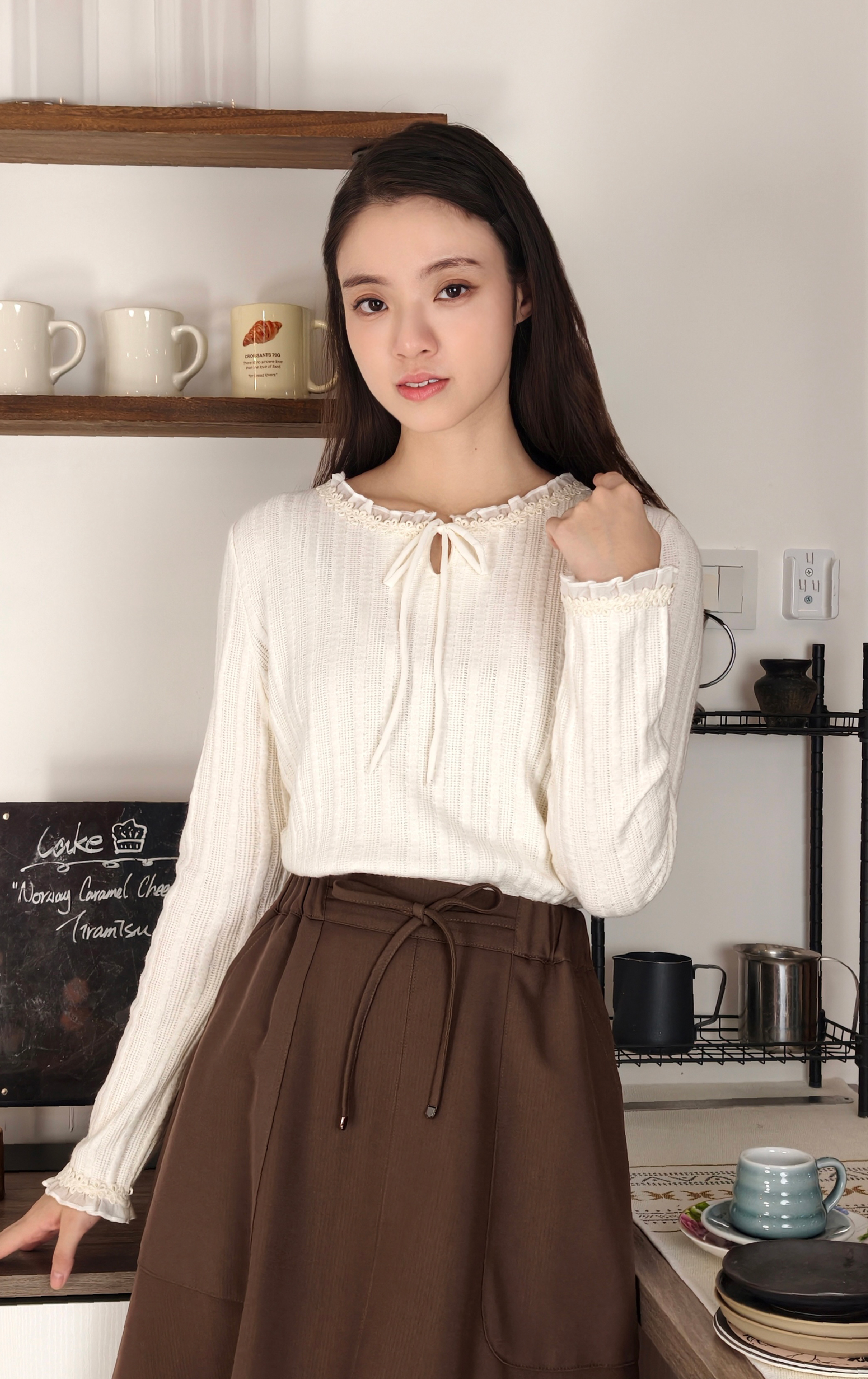 荷葉邊針織上衣 LT0836