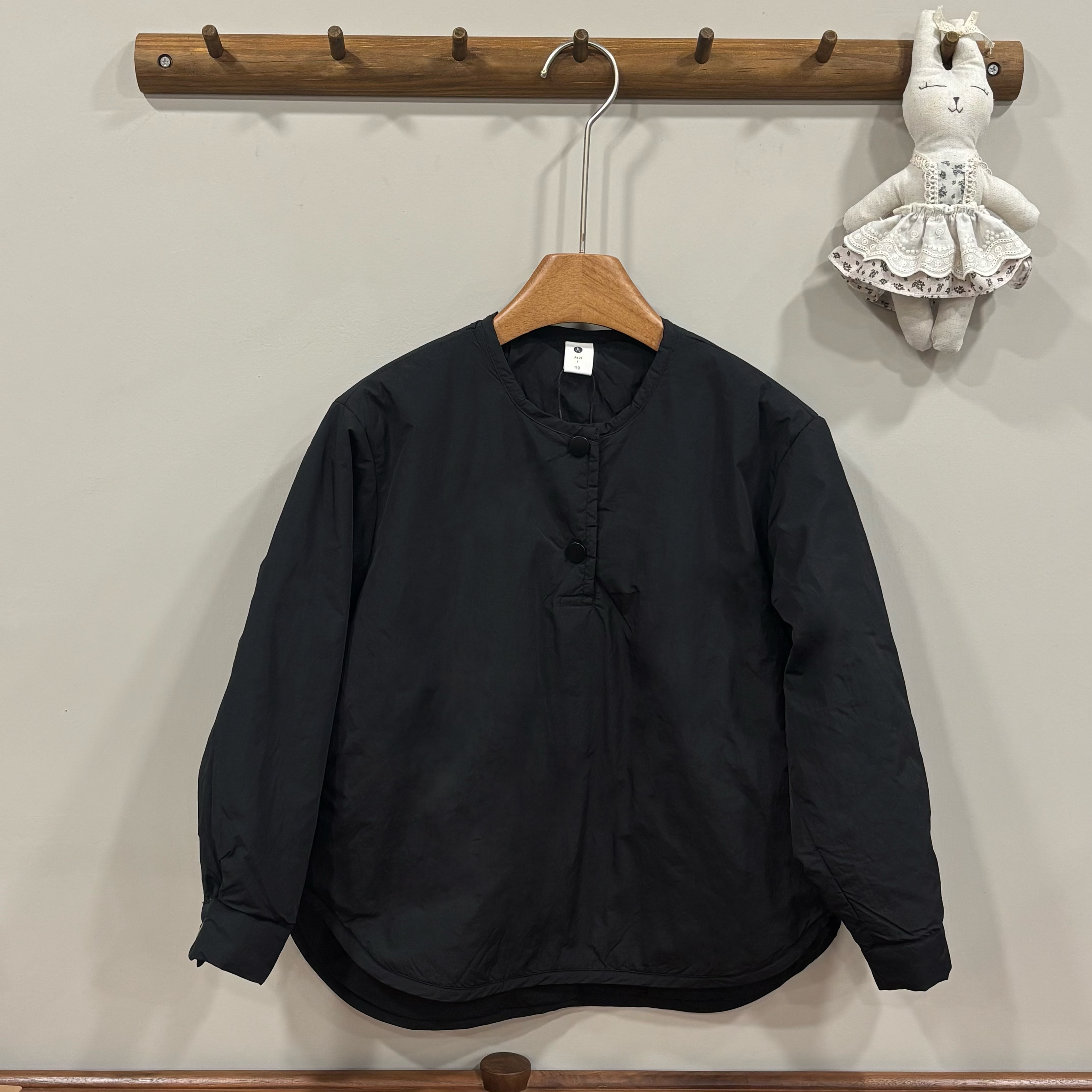 A03929圓領鋪棉上衣