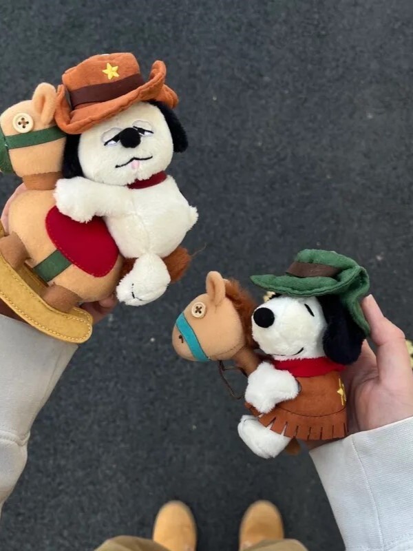 Snoopy & Olaf Mascots Year of the Horse Limited Edition Plush Charm