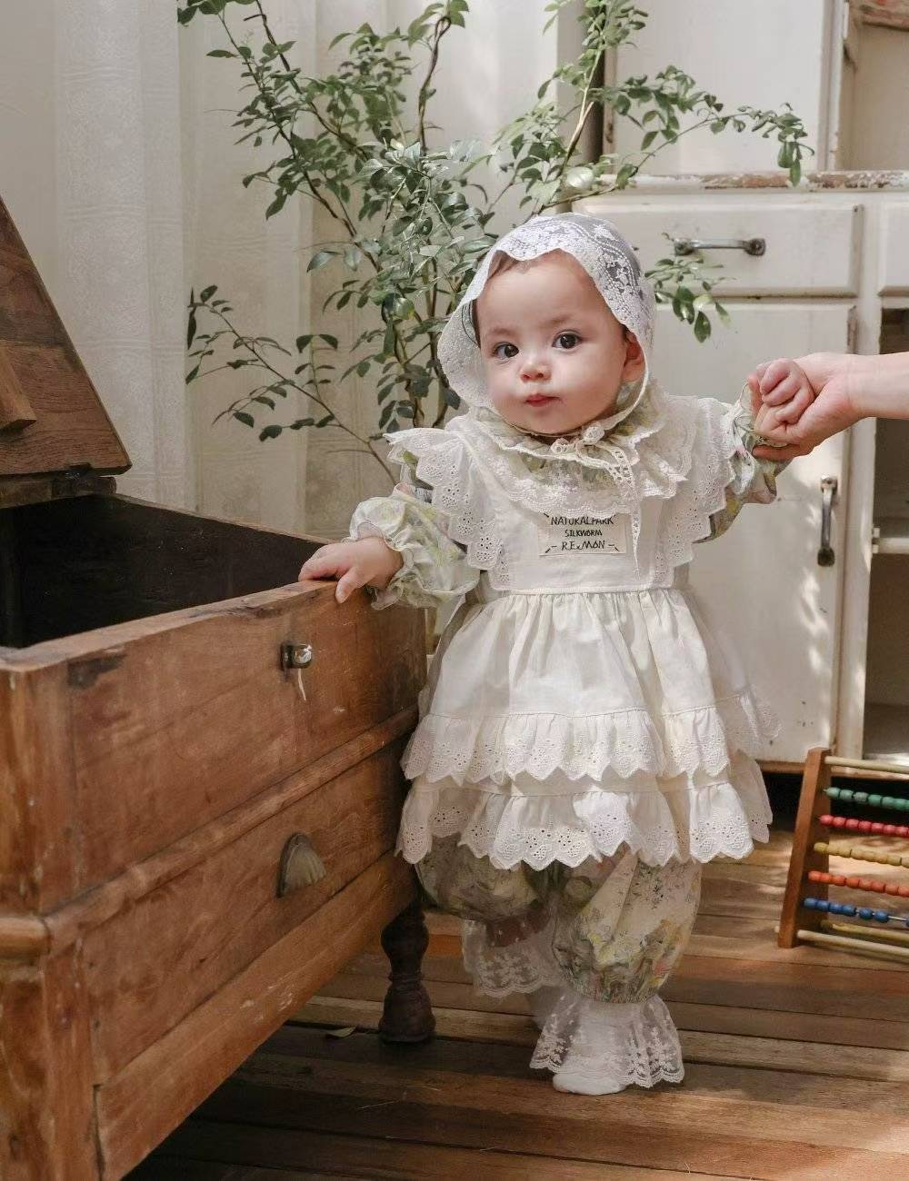 儀式感蕾絲洋裝