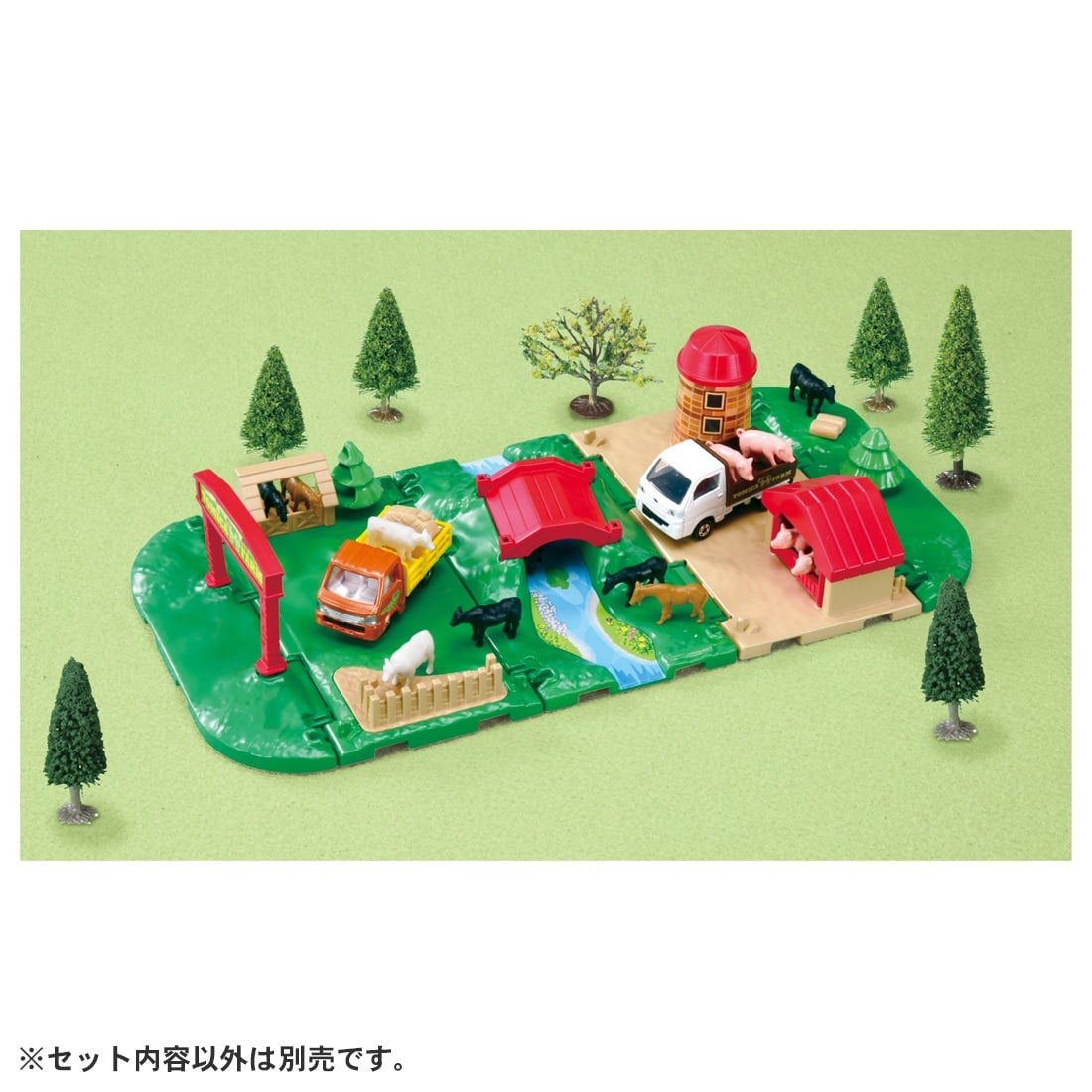 Takara Tomy Tomica World Tomica小鎮 熱鬧牧場遊戲組合