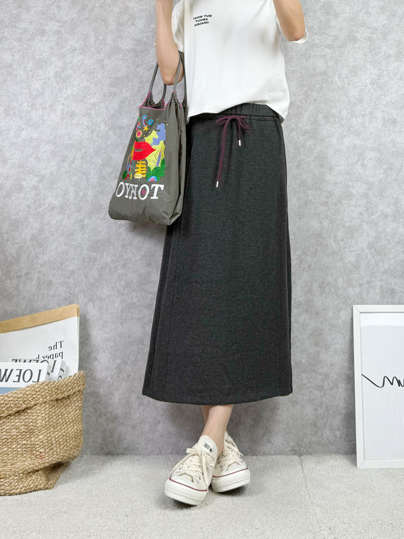 不用刻意遮，比例自然就變好的那種修飾顯瘦裙