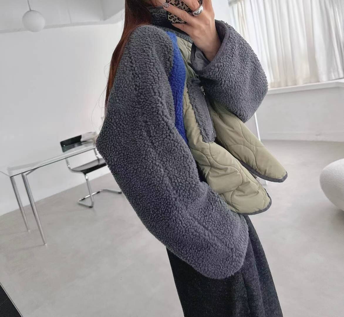 羊毛呢拼接壓紋鋪棉外