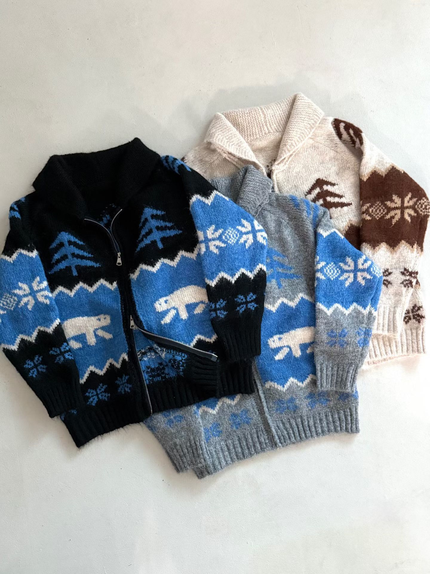 北極熊拉鍊針織外套 VOLT-116JK