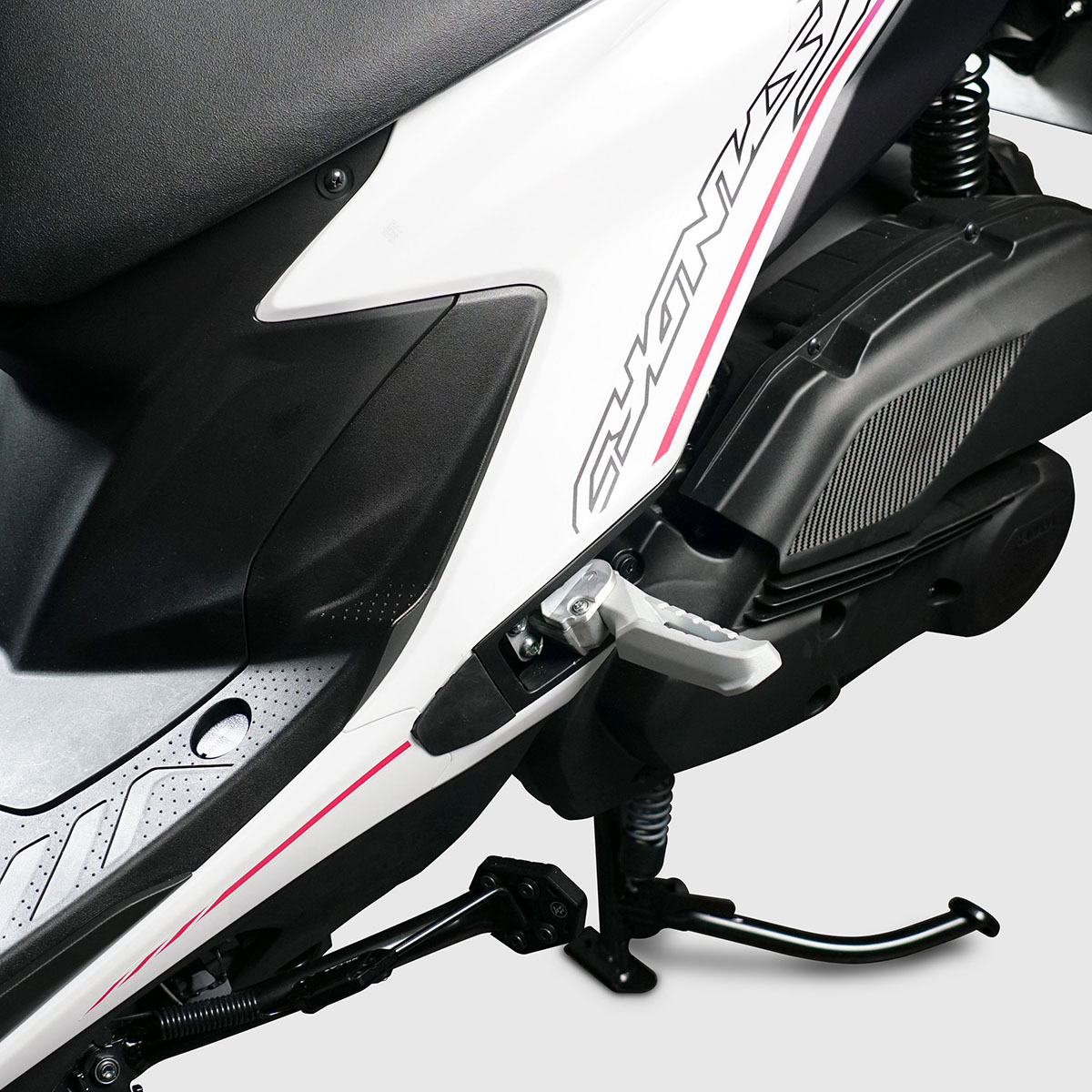 YAMAHA 勁戰七代｜鋁合金腳踏後移座