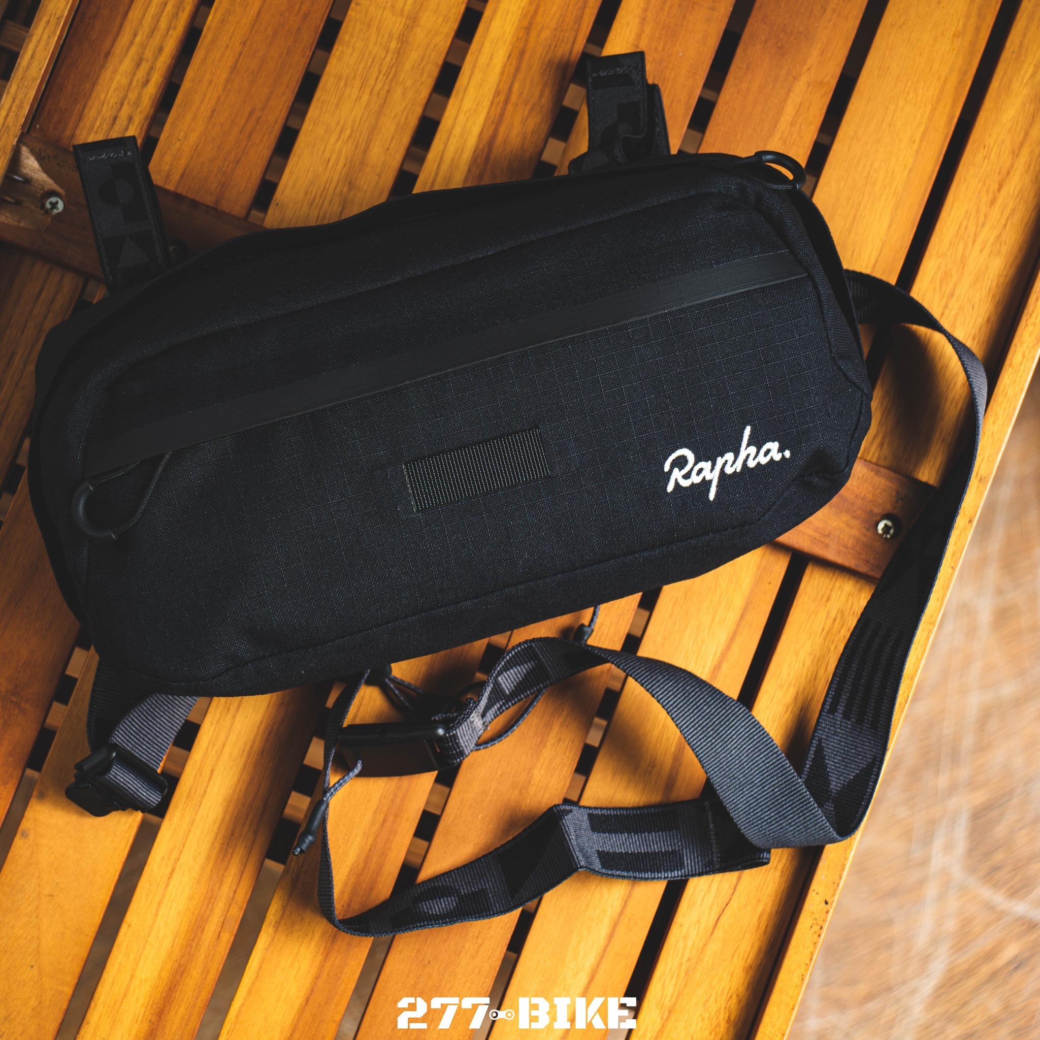 【Rapha 】車手包 EXPLORE BAR BAG BLK 純黑