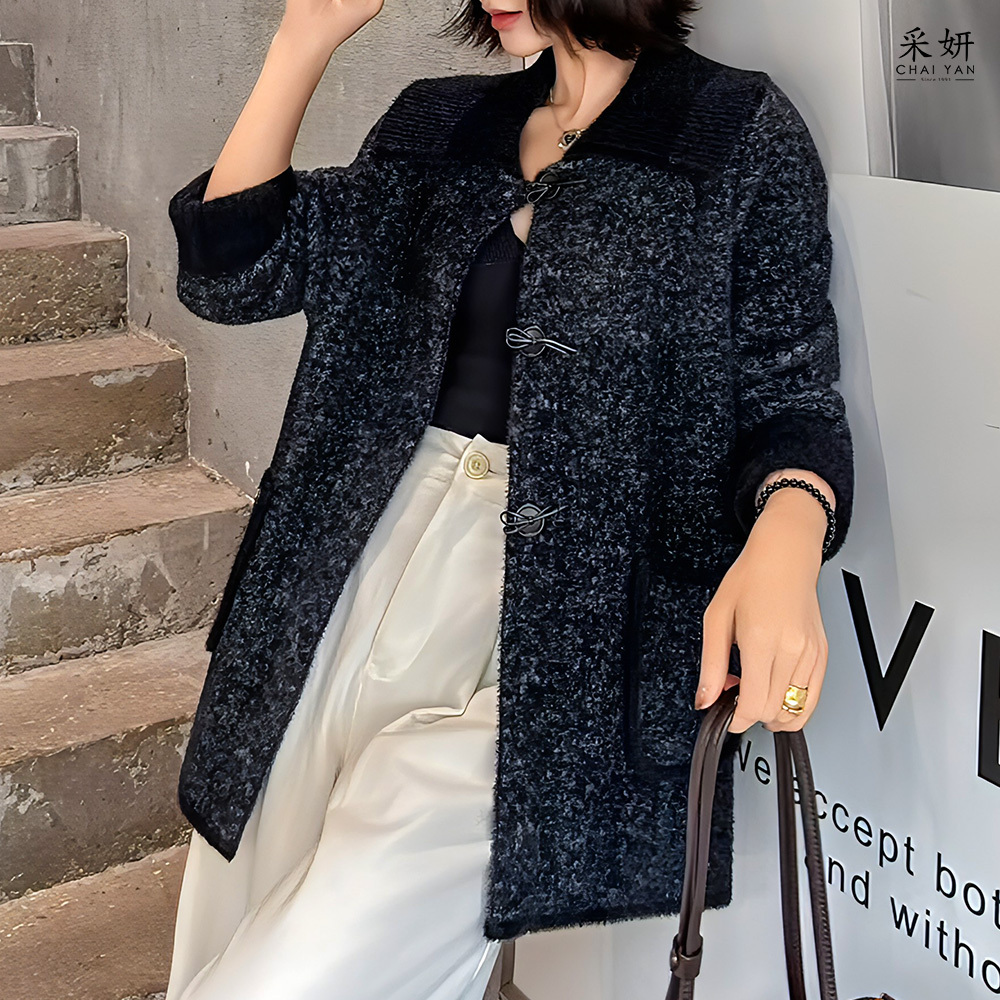 大圓鈕釦渲染毛織翻領外套