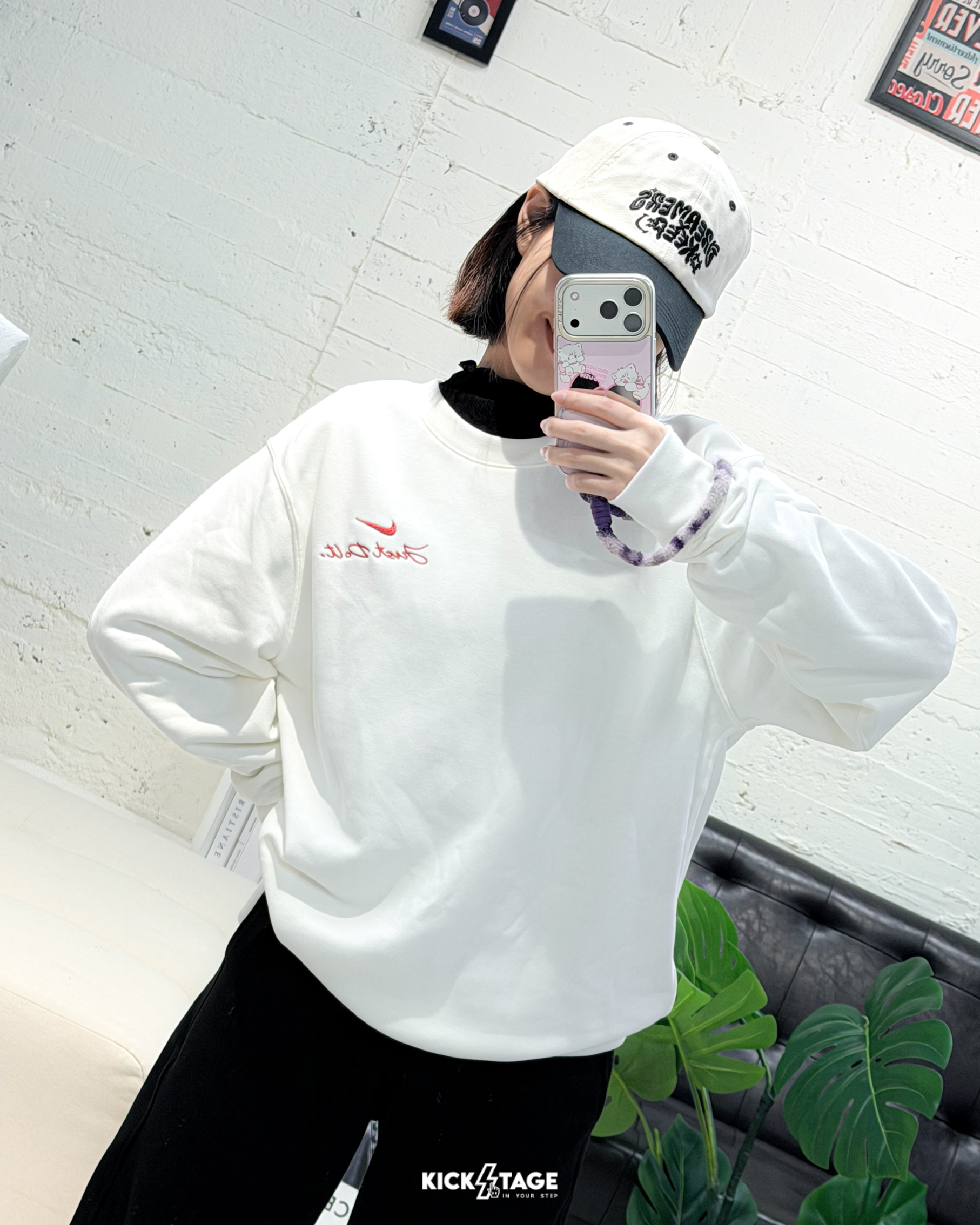 男款 NIKE CLUB FT CREW CNY TEE 白色 馬年 新年 刺繡LOGO 長T 大學T【IR0102-133】NKTF