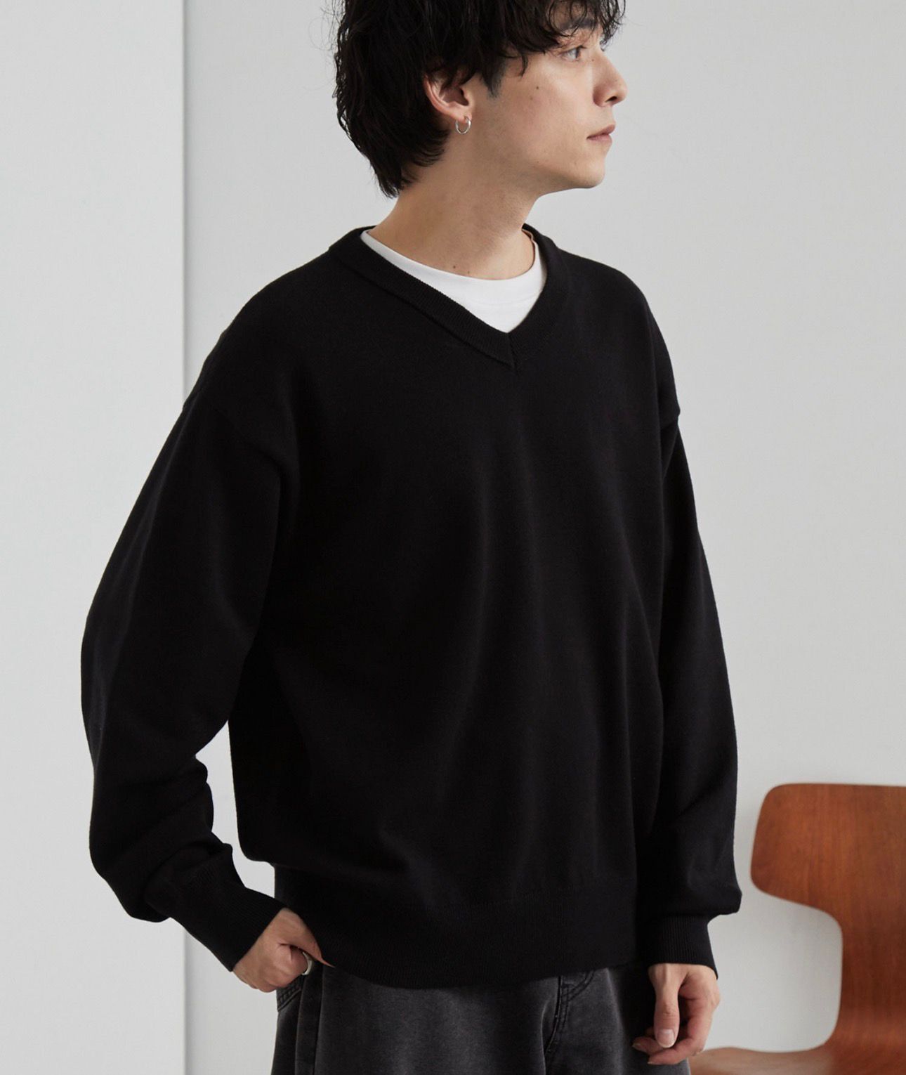 【預購】JN123002 MONO-MART 寬鬆V領針織上衣