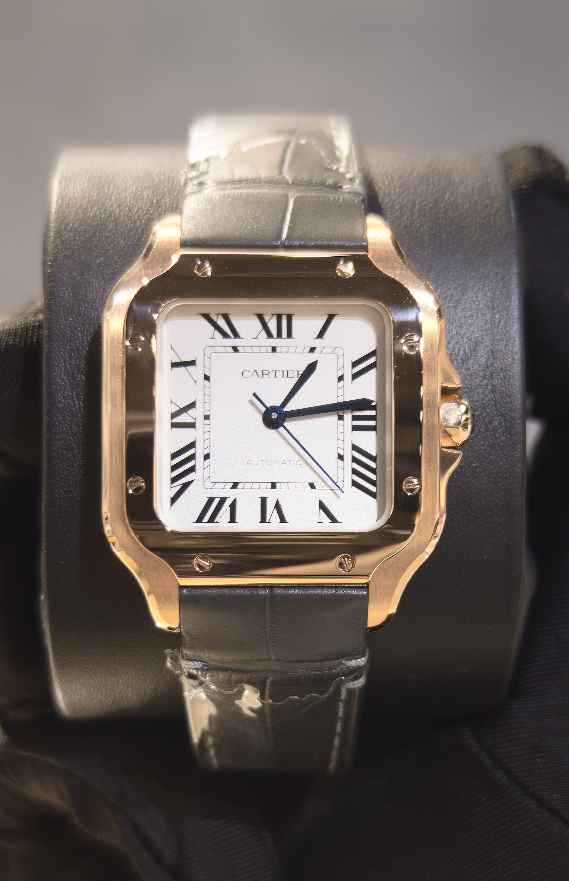 BRAND NEW CARTIER WGSA0028 SILVER DIAL SANTOS DE ROSE GOLD MEDIUM MODEL 35MM LEATHER STRAP