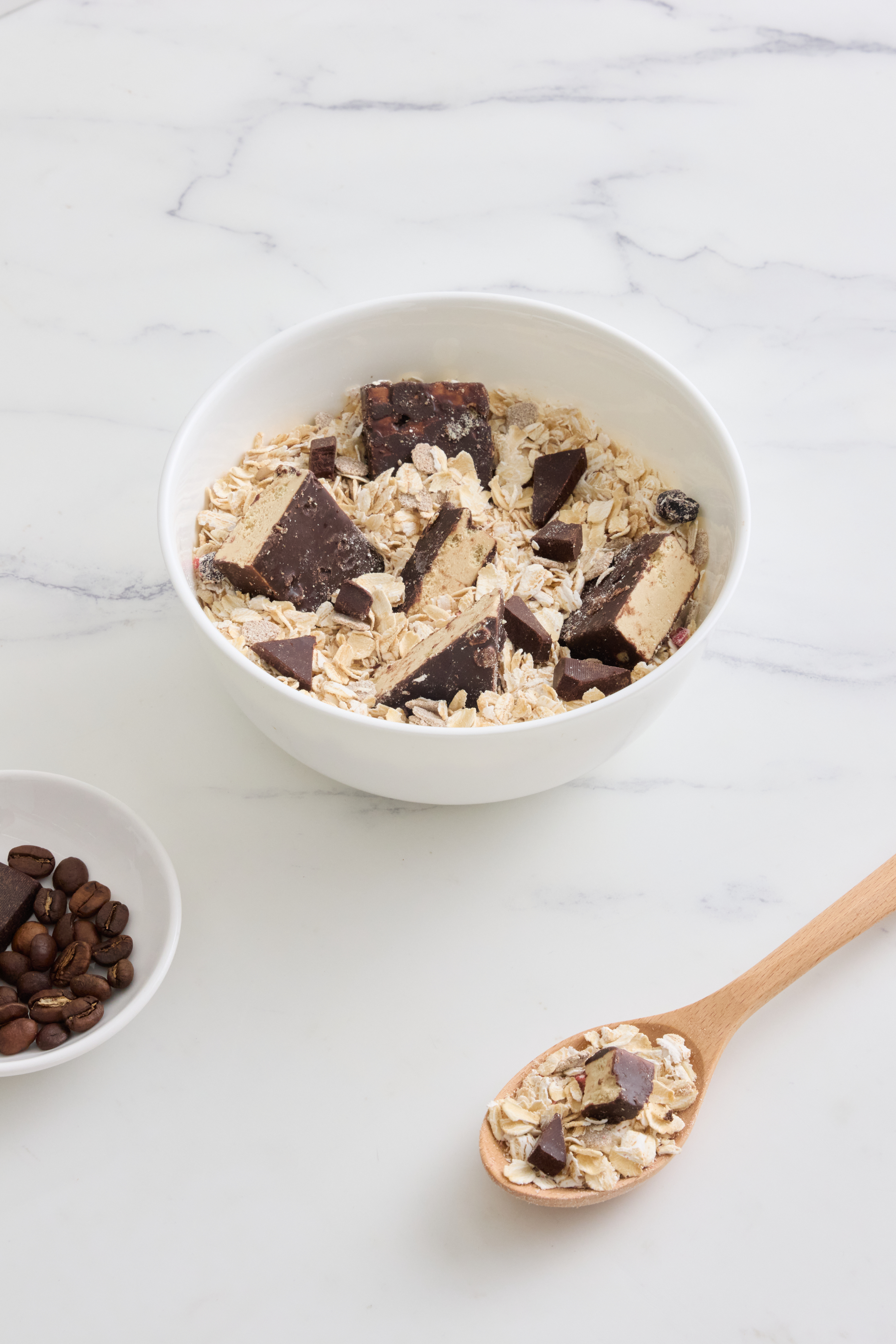 Yu Bar 每款產品都精準標示熱量、蛋白質與纖維含量,享受美味的同時,也能安心掌握營養比例。