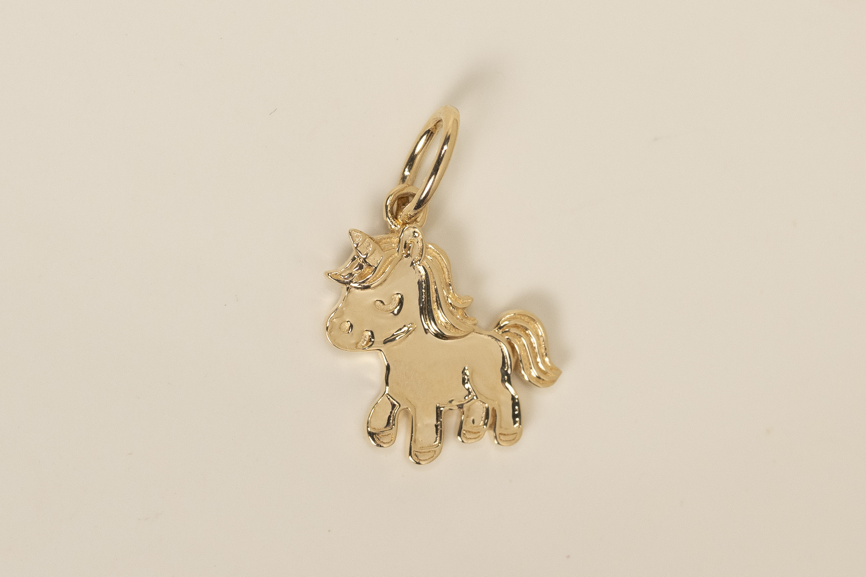 18K Luckycorn Pendant