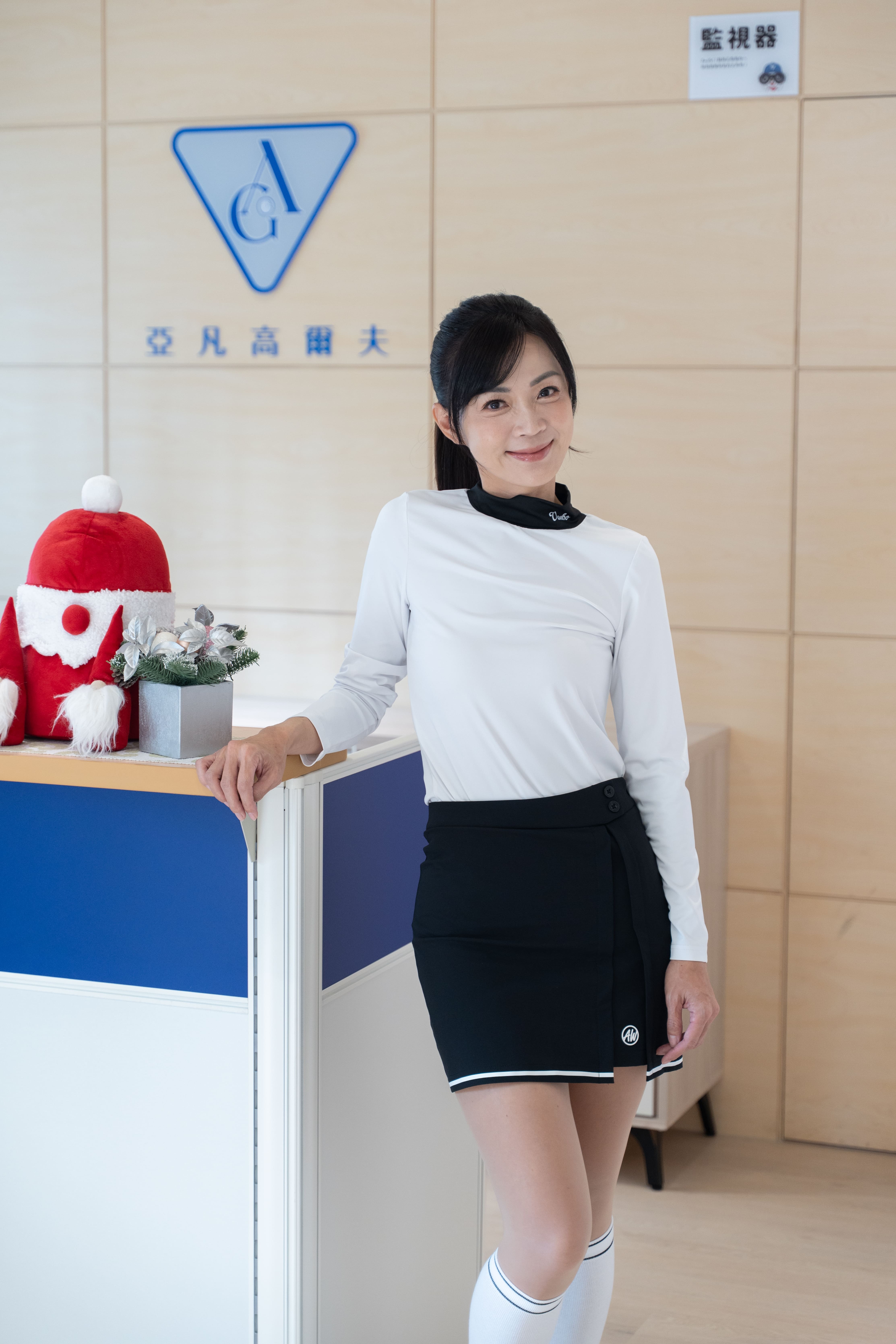 VANBOレディース　スタンドカラー　スリムフィット　ロングスリーブ